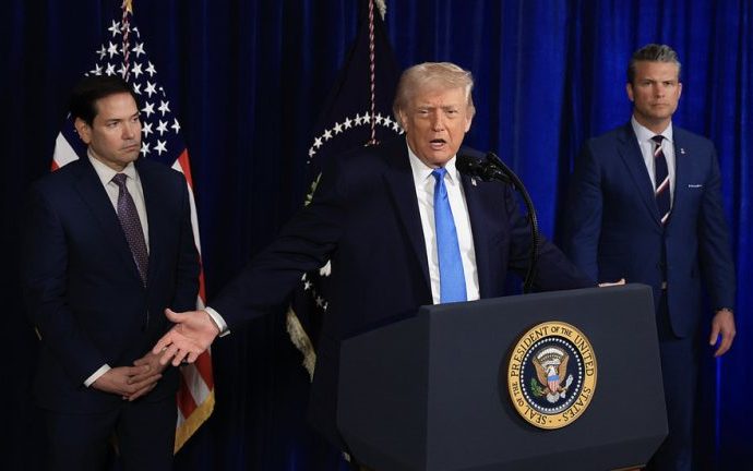 EUA Apresentam Ultimato de 15 Pontos ao Irã e Reação Teerã EUA Apresentam Ultimato de 15 Pontos ao Irã e Reação Teerã