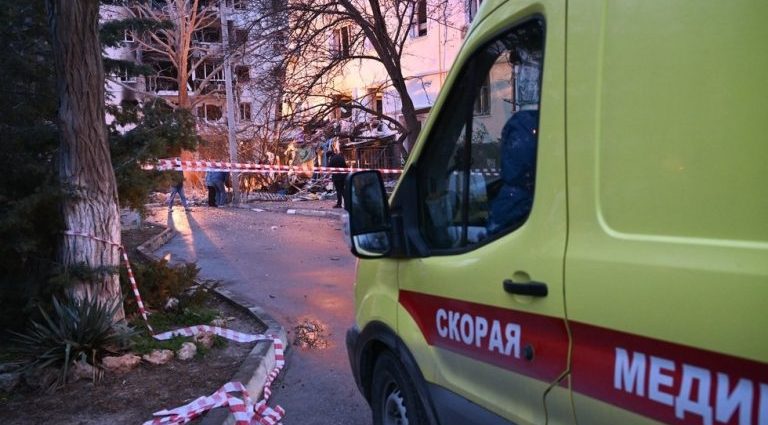 Tragédia em Yaroslavl: Criança Morta em Ataque Aéreo Ucraniano