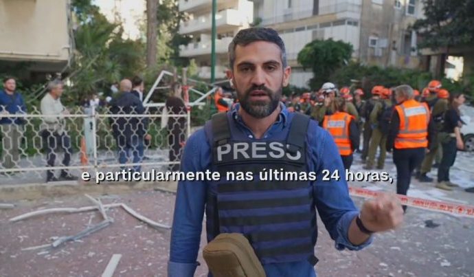 Destruição em Ramat Gan: Estilhaços de Míssil Interceptado Causam Danos em Área Residencial