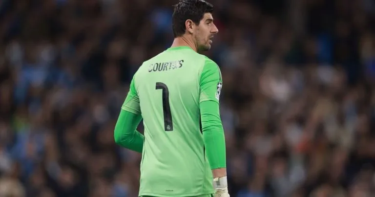 Preocupação no Real Madrid com a Lesão de Courtois Após Encontro com o Manchester City
