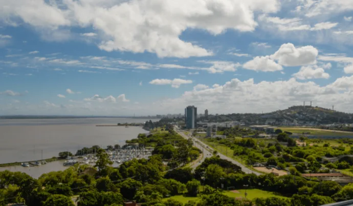 Previsão do Tempo em Porto Alegre: Variações entre Sol e Chuvas de 16 a 22 de Março