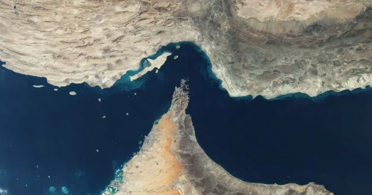 Irã Oferece Cooperação em Segurança Marítima no Golfo Amid Conflitos Regionais