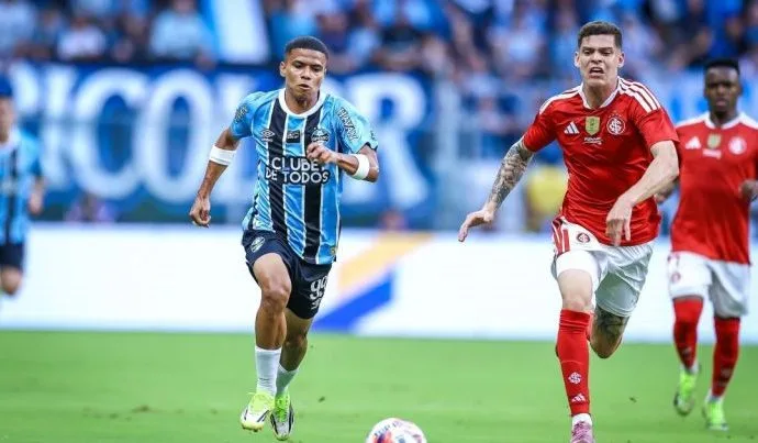Internacional Reclama da Arbitragem em Clássico Contra o Grêmio e Pede Transparência