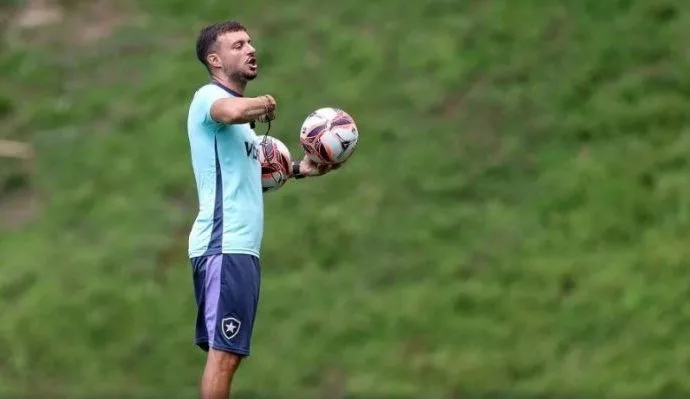 Botafogo se prepara para duelo contra Barcelona de Guayaquil na Libertadores