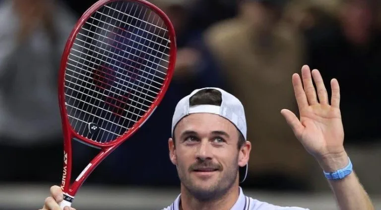 Conheça Tommy Paul: O Desafio de João Fonseca em Indian Wells