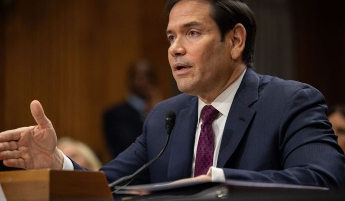 Marco Rubio Defende Operação Militar dos EUA Contra Mísseis do Irã