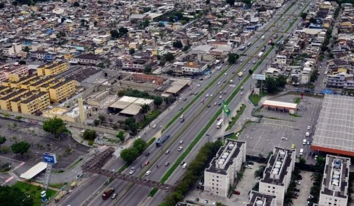 Impacto dos Tiroteios nas Vias do Grande Rio: Um Estudo Alarmante Impacto dos Tiroteios nas Vias do Grande Rio: Um Estudo Alarmante