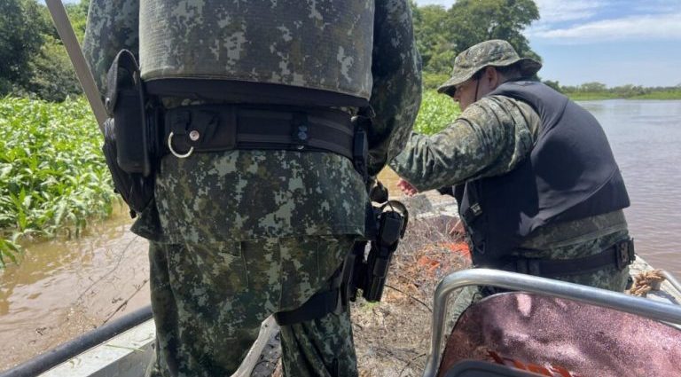 APREENSÃO DE REDE DE PESCA IRREGULAR EM CASTILHO