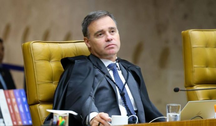 Investigação sobre Vazamento de Dados no Caso Vorcaro: CPMI e PF Rebatem Acusações Investigação sobre Vazamento de Dados no Caso Vorcaro: CPMI e PF Rebatem Acusações