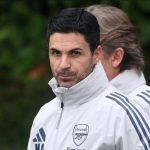 Arteta Desmistifica Pressão e Foco do Arsenal na Busca por Títulos