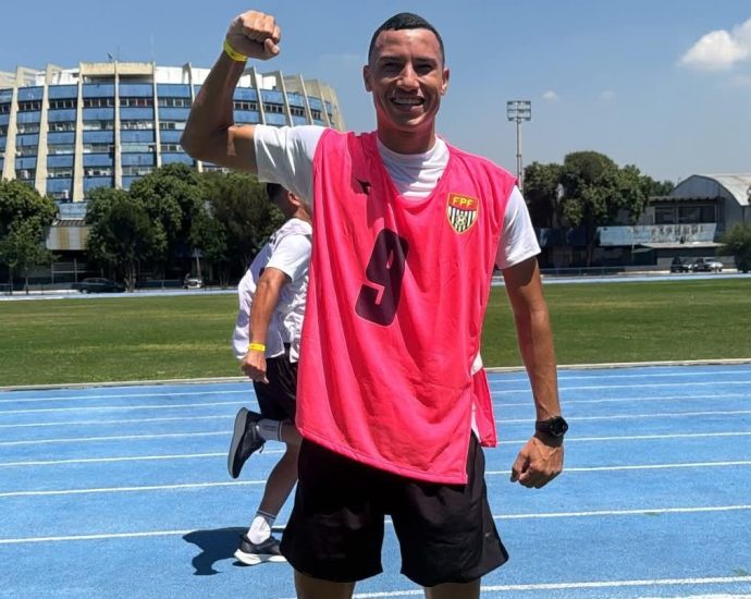 Castilhense Se Destaca na Escola de Árbitros da Federação Paulista de Futebol Castilhense Se Destaca na Escola de Árbitros da Federação Paulista de Futebol