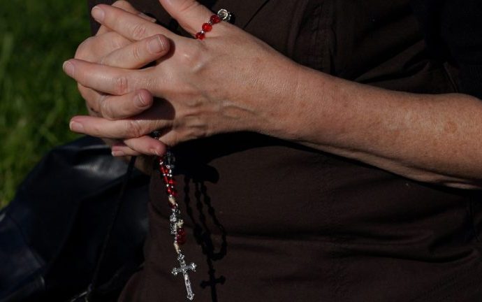 A Oração e o Jejum: As Armas da Paz Segundo Frei Patton