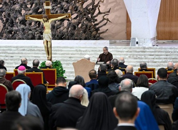 Reflexões sobre a Humildade e a Conversão na Quaresma