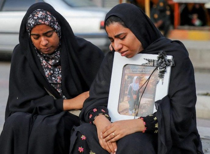 A Indiferença Internacional Diante da Tragédia no Irã