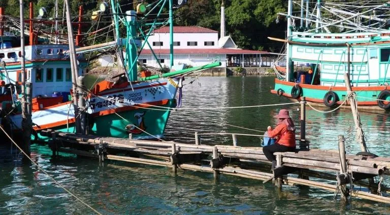 Apoio da Igreja aos Trabalhadores do Mar na Tailândia