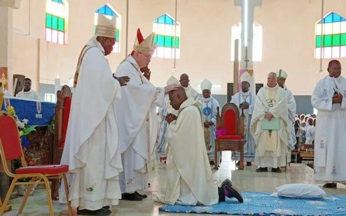 Cardeal Parolin: Mensageiro de Paz e Unidade em Yagma