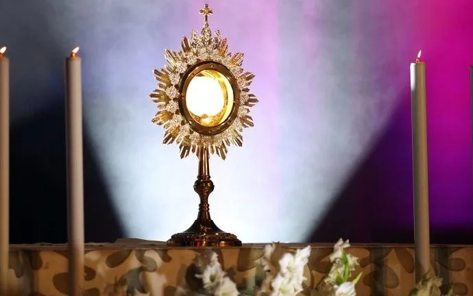 Igrejas Abertas para Oração e Confissão: Uma Iniciativa de Reflexão na Quaresma