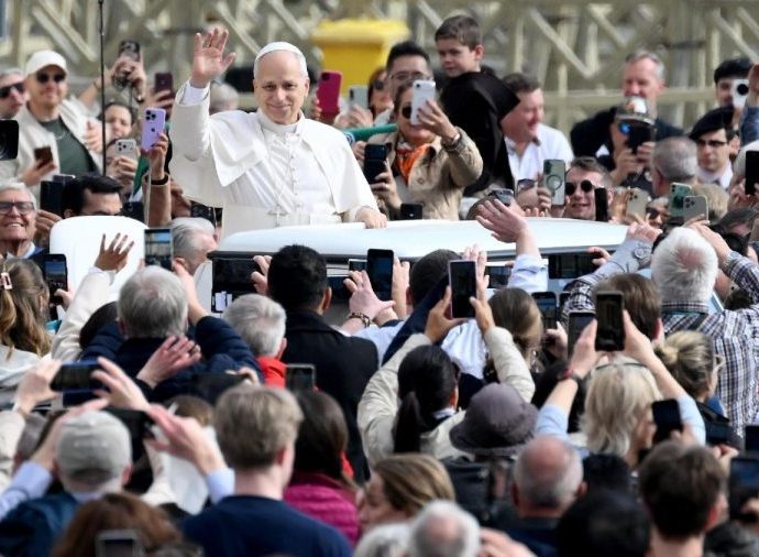 Papa Leão XIV: A Inclusão na Igreja e a Difusão do Evangelho