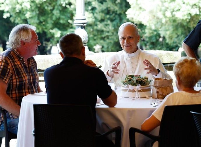 Papa Leão XIV Celebra 50 Anos do FADICA e Enfatiza a Importância da Caridade