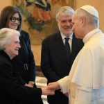 Papa Francisco Enfatiza a Importância da Coesão Social e Proteção aos Vulneráveis