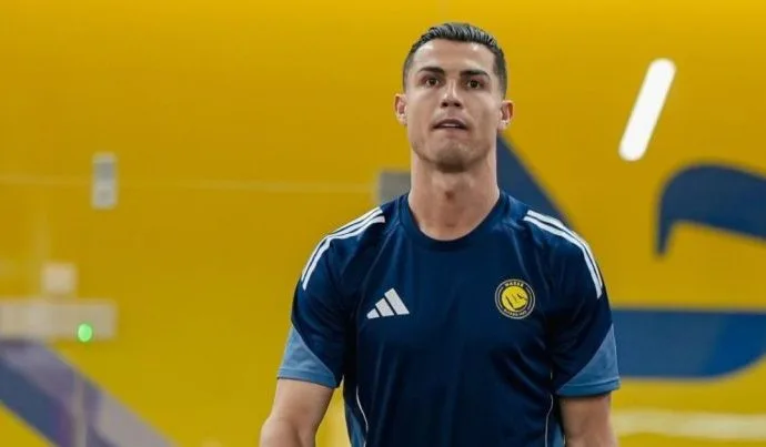 A Lesão de Cristiano Ronaldo: Impactos e Perspectivas para a Copa do Mundo A Lesão de Cristiano Ronaldo: Impactos e Perspectivas para a Copa do Mundo