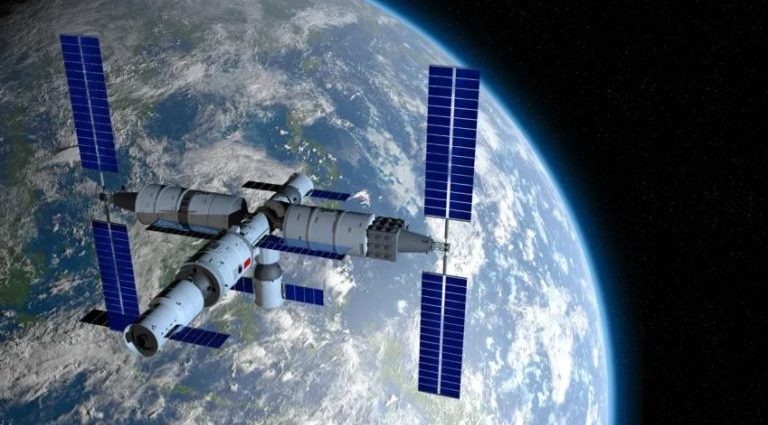 Desafios da Estação Espacial Internacional: O Fim se Aproxima e EUA Buscam Manter Presença no Espaço