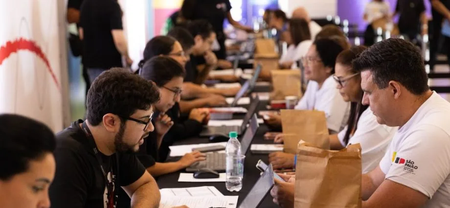 PATs de Araçatuba Abrem 266 Vagas de Emprego