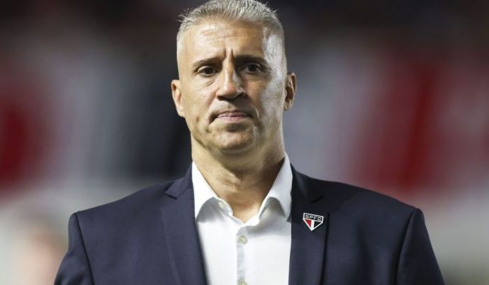 Rui Costa Justifica Demissão de Crespo e Foca na Competitividade do São Paulo Rui Costa Justifica Demissão de Crespo e Foca na Competitividade do São Paulo