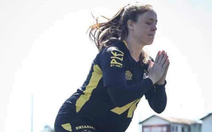 Reflexões de Ketlen Wiggers sobre o Futuro do Futebol Feminino no Dia Internacional da Mulher