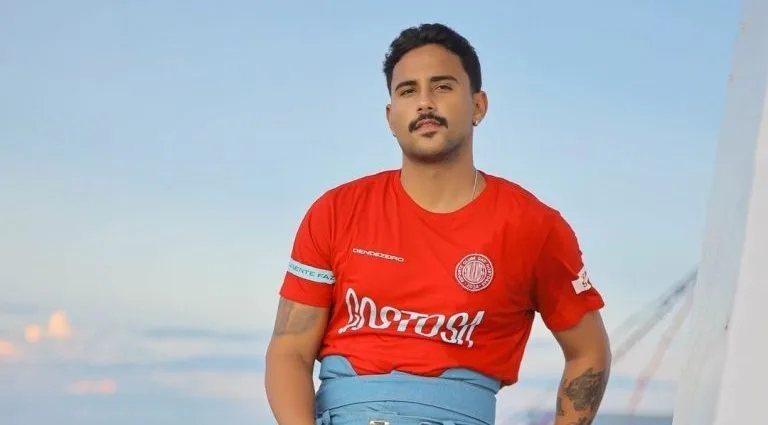 Ex-BBB Lucas Pizane Fala Sobre Possível Retorno ao Reality Show Ex-BBB Lucas Pizane Fala Sobre Possível Retorno ao Reality Show