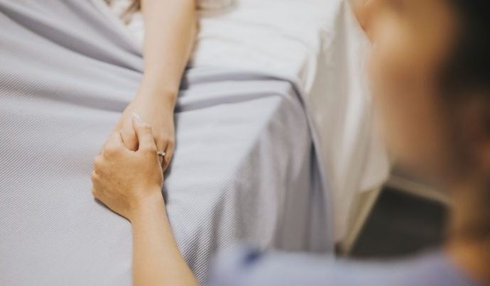 Eutanásia na Espanha: Entendendo o Processo e o Caso de Noelia Castillo Eutanásia na Espanha: Entendendo o Processo e o Caso de Noelia Castillo