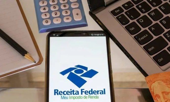 Imposto de Renda 2026: Receita Federal Recebe Milhões de Declarações na Primeira Semana