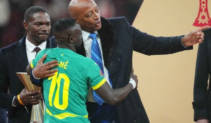 Desconexão dos Dirigentes do Futebol: A Polêmica Decisão da CAF sobre a AFCON Desconexão dos Dirigentes do Futebol: A Polêmica Decisão da CAF sobre a AFCON