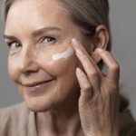 Ativos Indispensáveis para Rejuvenescimento da Pele: O Guia Completo