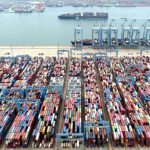 China Define Meta de Crescimento Econômico Mais Baixa em Décadas