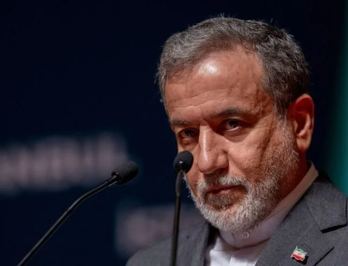 Chanceler Iraniano Desconsidera Retorno às Negociações com os EUA