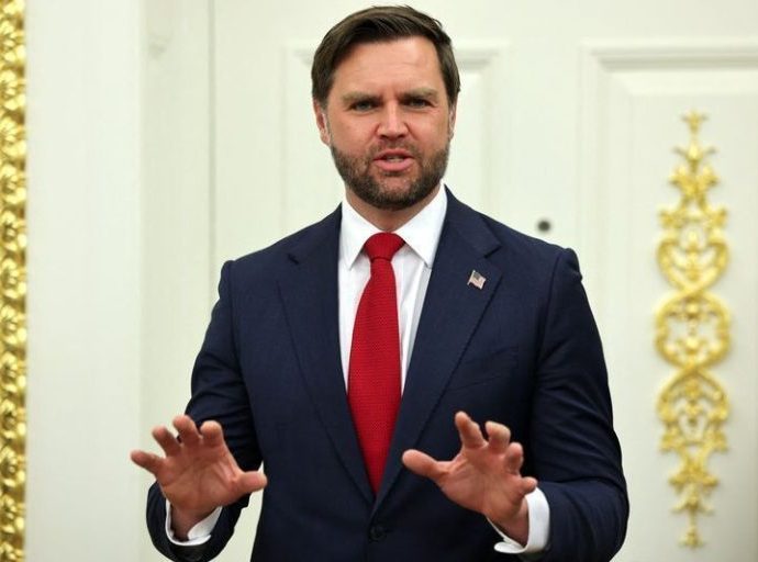 Vance Defende Trump e Aborda Conflito no Irã