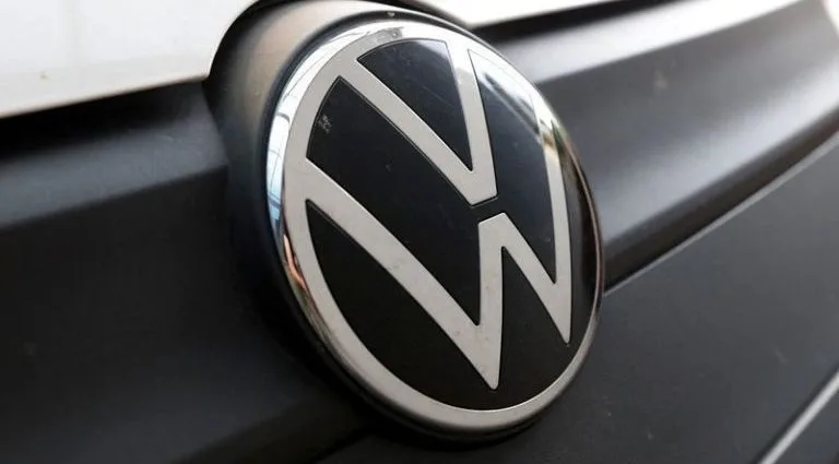 Volkswagen Retoma Liderança em Vendas na China, Enquanto BYD Enfrenta Queda Significativa