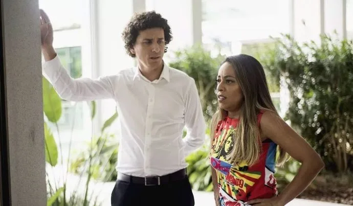 Tô Ryca 2: A Comédia que Confronta a Realidade da Falência