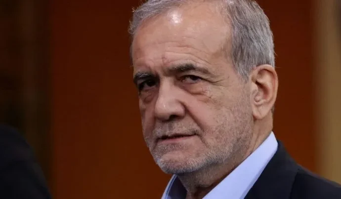 Presidente do Irã critica bloqueio dos EUA e afirma que medidas estão fadadas ao fracasso