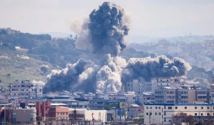 Tensão entre Irã e Israel pode comprometer cessar-fogo no Oriente Médio Tensão entre Irã e Israel pode comprometer cessar-fogo no Oriente Médio