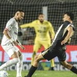 Santos vence Atlético-MG por 1 a 0 e se afasta da zona de rebaixamento