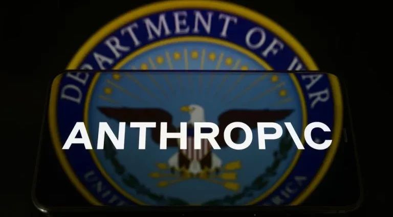 Anthropic nega existência de ‘kill switch’ em IA utilizada pelo Pentágono
