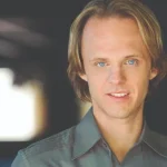 Pesquisador de OVNIs David Wilcock é encontrado morto em circunstâncias suspeitas