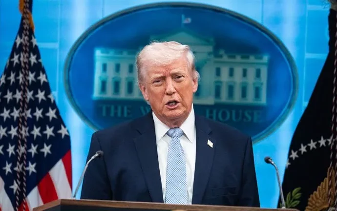 Senado dos EUA rejeita proposta para limitar ações militares de Trump contra Cuba