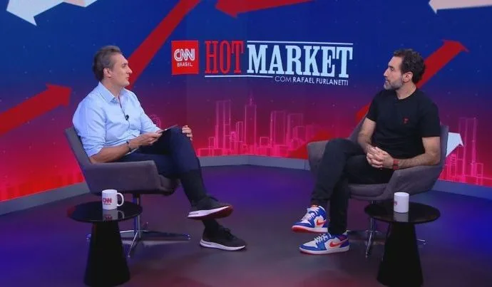 CEO do iFood critica Projeto de Lei dos entregadores e aponta desafios para pequenos restaurantes CEO do iFood critica Projeto de Lei dos entregadores e aponta desafios para pequenos restaurantes