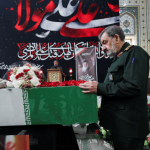 Irã afirma que EUA não terão sucesso em bloqueio naval no Estreito de Ormuz