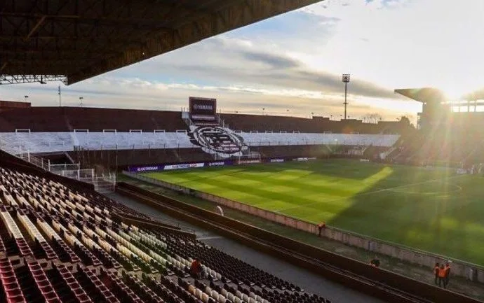 Lanús e Always Ready se enfrentam nesta quinta-feira pela Libertadores