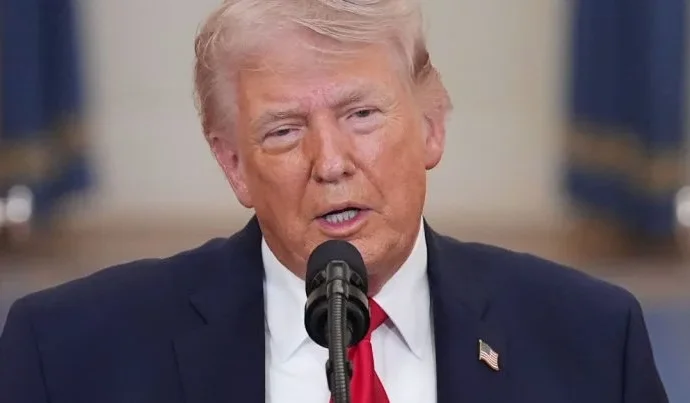 Trump anuncia negociações com o Irã em Islamabad e critica ações do país Trump anuncia negociações com o Irã em Islamabad e critica ações do país