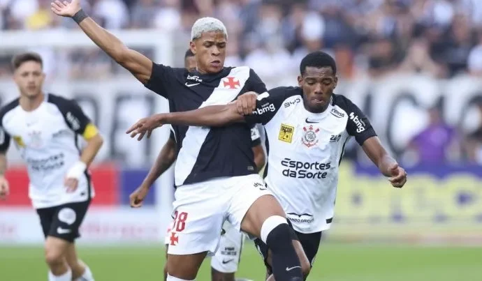 Críticas a André do Corinthians após expulsão geram debate sobre disciplina
